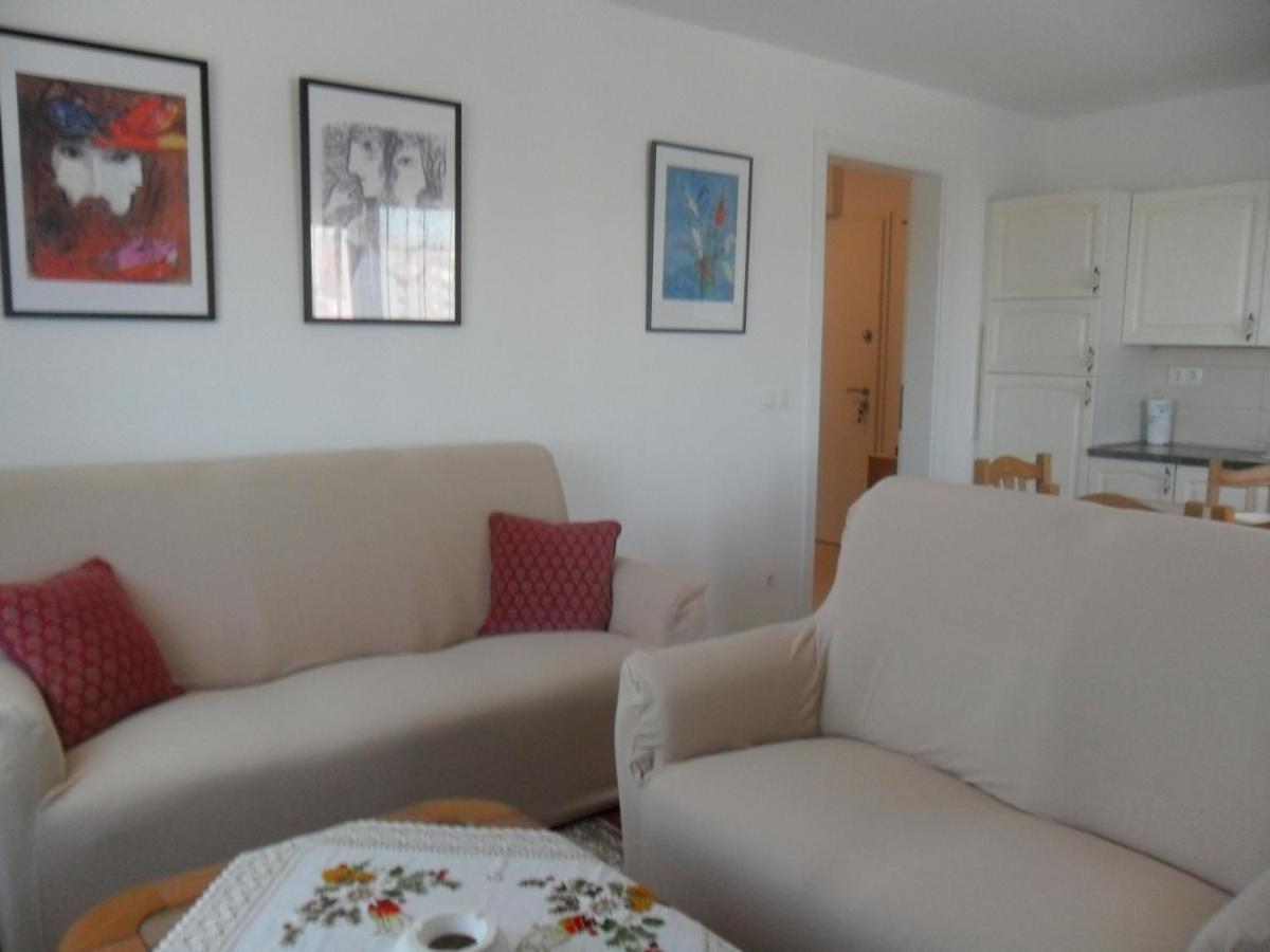 Pavo Apartma